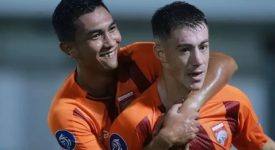 Borneo FC vs Persib Bandung Imbang 2-2