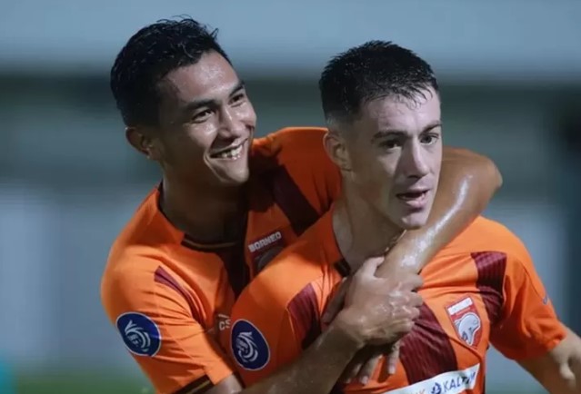 Borneo FC vs Persib Bandung Imbang 2-2