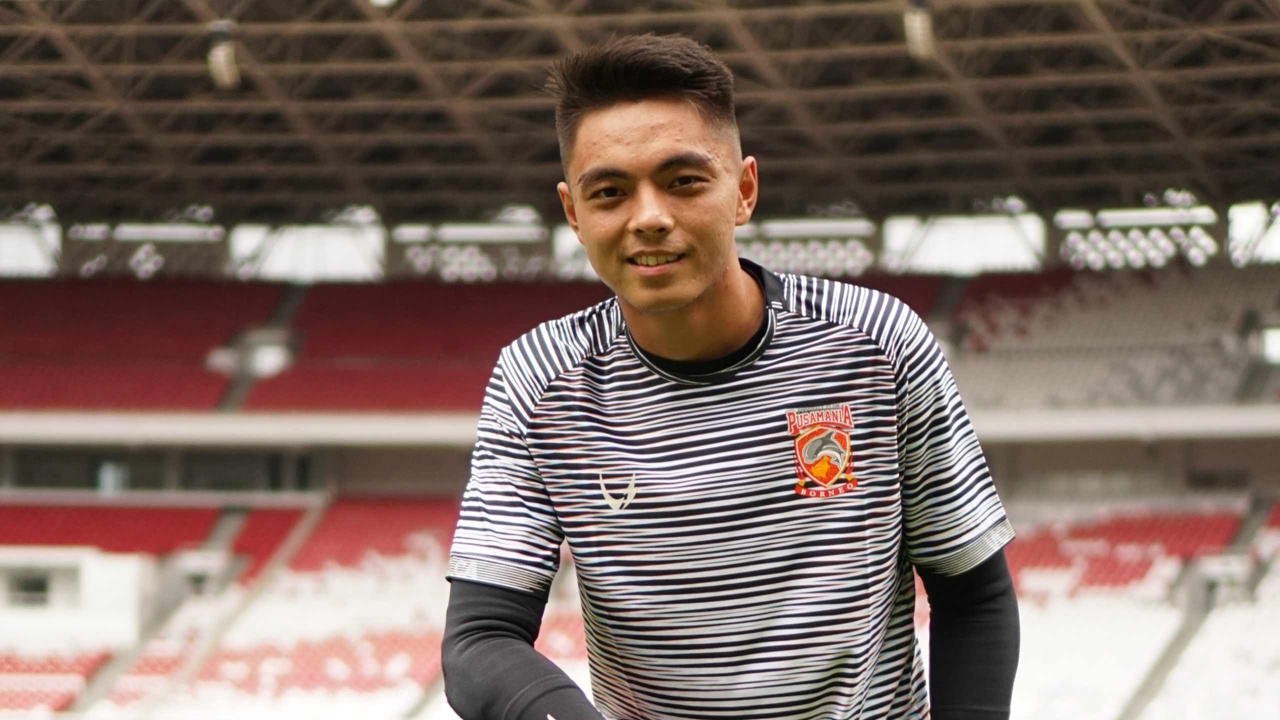 Gianluca Pandeynuwu Siap Tampil di Bawah Mistar
