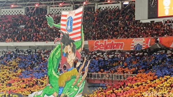 dukungan jakmania dalam laga persija vs persebaya